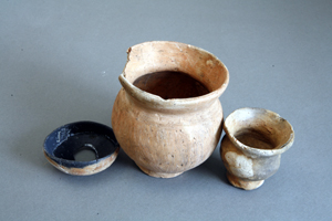 写真：阿光坊古墳群から発掘された土器の一部