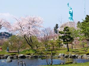 春のいちょう公園